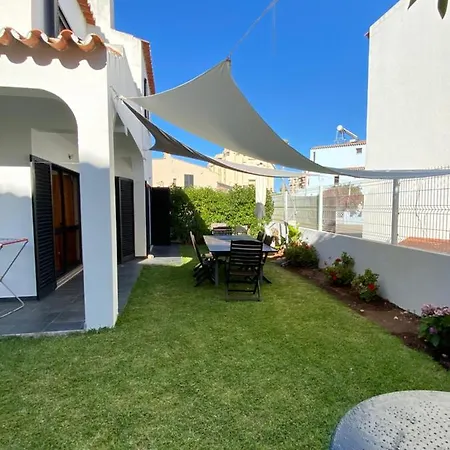 Holiday home Summer House, Only 2 Minutes To The Beach In Vilamoura! Vilamoura